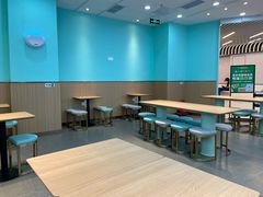 大堂-老乡鸡(西岸凤巢店)