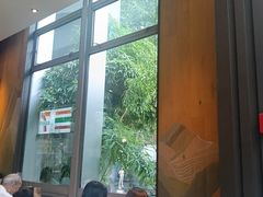 -星巴克(汾阳路店)