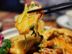 -山河屯铁锅炖·非遗东北菜(南山店)
