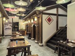 -聚汇三少·龙虾·中餐厅(莫邪路新天地店)