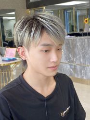 -苏奇发型·烫发染发