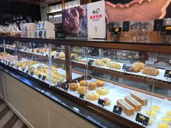 面包甜点陈列柜-牛角村(大族广场店)