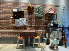 -众人咖啡·PEOPLE COFFEE(罗湖益田假日广场店)