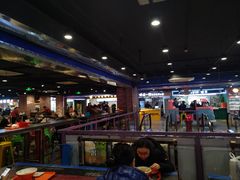 -第5大道精品休闲购物广场