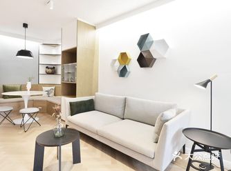 玄关处的灰色墙面让小窝从外到内有个良好的过渡