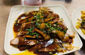 Braised Pork Belly in Hot Pot