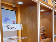 -一代眼镜(浦东大拇指广场店)