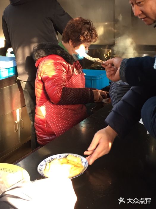 茅老太臭豆腐图片