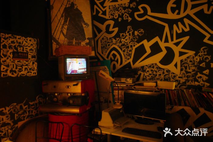 等待戈多Waiting For Godot(交道口店)图片