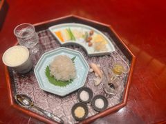 -龙悦湾酒家·八阵鱼生·渔人码头店