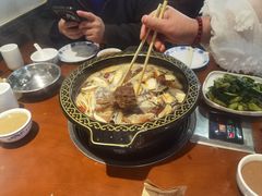 -亿诣蝎府炸酱面羊蝎子火锅(酷车小镇店)