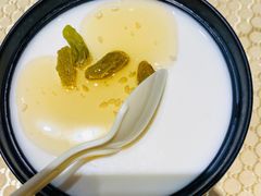 手工自制酸奶-巴扎美食·新疆菜·西域歌舞表演餐厅(新疆大厦店)