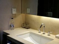 -扬州东关街文昌阁桔子水晶酒店