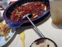 -何师傅美蛙鱼头(汉街店)