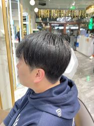 点击看大图 -容萨美业·美容美发