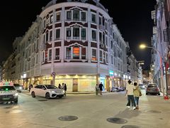 -八婆婆烧仙草(中山路店)