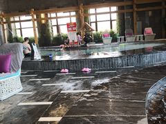 -弘安丽水温泉酒店