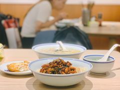 肉丝葱油拌面-君东记本帮面馆(天钥桥路店)