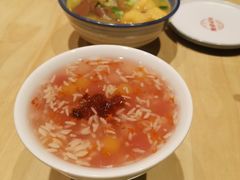 桂花桃胶酒酿圆子-弄堂小笼包(西青中北永旺购物中心店)