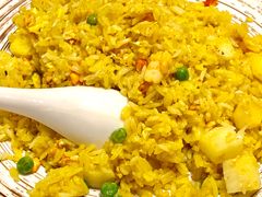 海南菠萝炒饭-拾味馆·浓鲜骨汤(光谷天地店)