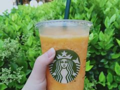 -星巴克(杭州湖滨银泰E区店)