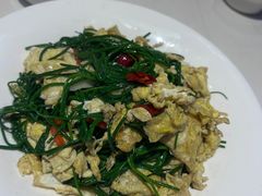-小河公主秘制烤羊腿(小绿谷店)