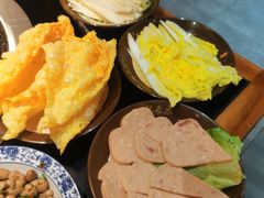 -锅来乐地锅鸡(安亭店)