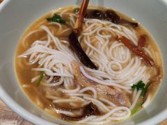 野山菌土鸡米线-云味馆·云南菜·云南米线(景田店)
