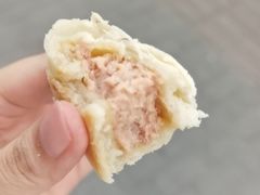 -邵万生食品公司(南京东路店)