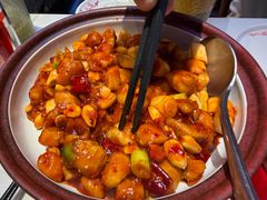 -渝是乎酸菜鱼·川渝小炒(新世界百货望京店)