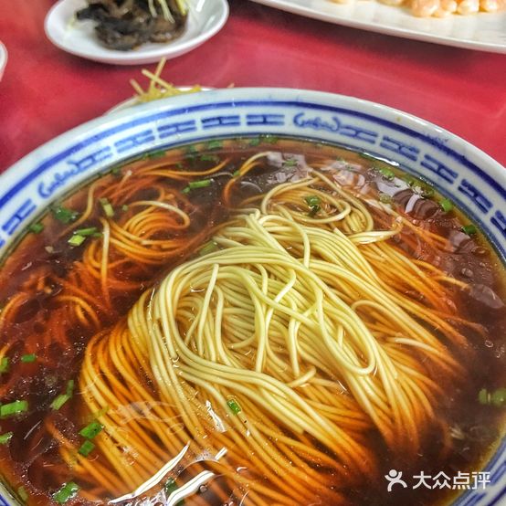 卜岩面馆(学前街店)