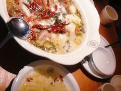 老坛酸菜鱼-江渔儿酸菜鱼专门店(明珠广场店)