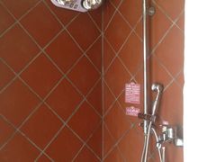 洗浴间-娜娜度假小旅馆