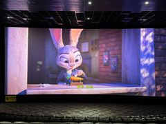 -中影佰纳国际影城DMAX(花都广百广场店)