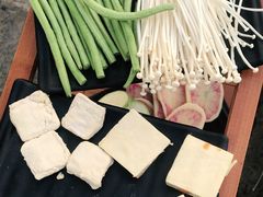 -老渔家白族·石板烧·野生菌火锅(古城中心店)