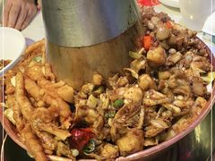 -老佛爷·铜炉炭火蛙锅(海州吾悦店)