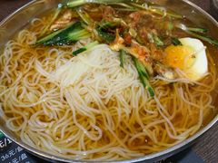 -韩风烤牛肉冷面店