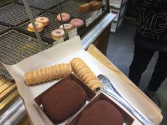 -多乐之日(田林东路店)