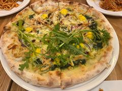 -城市大道红炉披萨烘焙坊