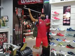 -YONEX苗江运动城(源深店)