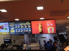 -麦当劳(中山公园龙之梦店)