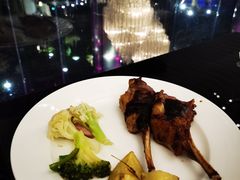 -圣丰索菲特·2 On 988 Café 自助餐厅