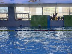 -龙格亲子游泳·水育早教中心(华亿大润发店)