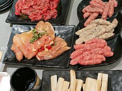 -啊美丽炭火烤肉(滑翔一店)