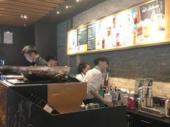 -星巴克臻选(周浦万达店)