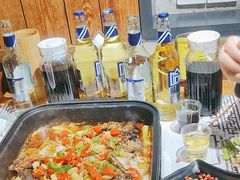 -云晓光头烧烤吧(盛夏店)