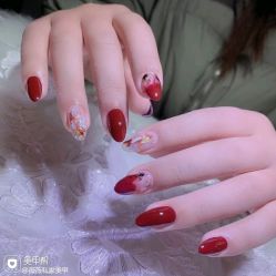 -Pink You美甲洗眉纹绣定制中心