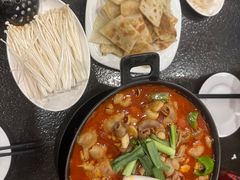 -湘肠香火锅店(团结湖店)