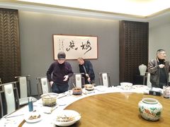 -梅花香里大酒店(郁金香路店)