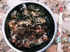 灵山粉-灵山卢梅燕粉店